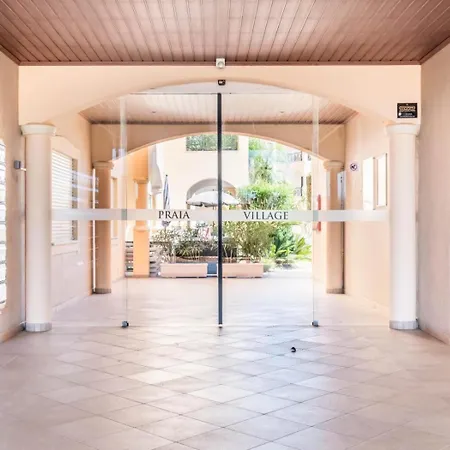 Village Vilamoura, Pool And Private Parking Quarteira